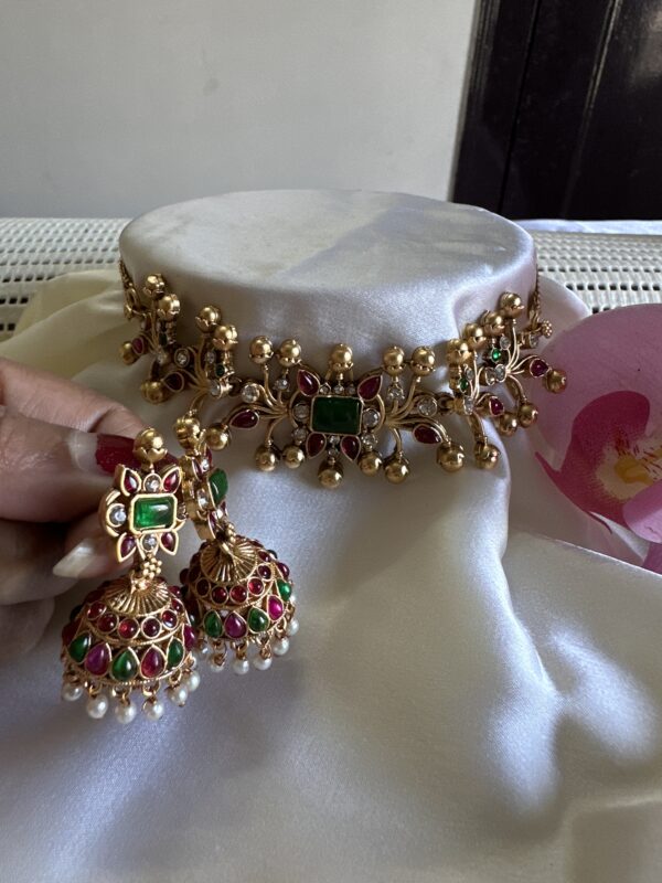 Multicolor chocker and earrings - Image 6