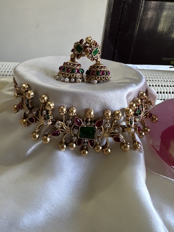 Multicolor chocker and earrings - Image 4